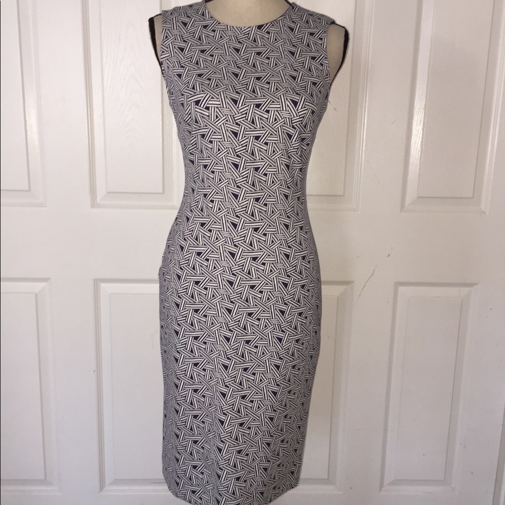 Diane Von Fustenberg thick stretchy dress